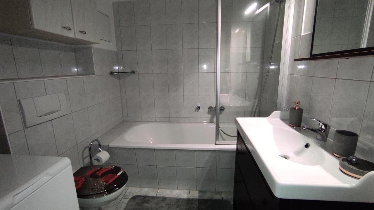 Ferienwohnung Cottbuser City المظهر الخارجي الصورة